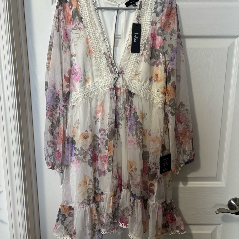 Lulu's Cream and Floral Lace Dress